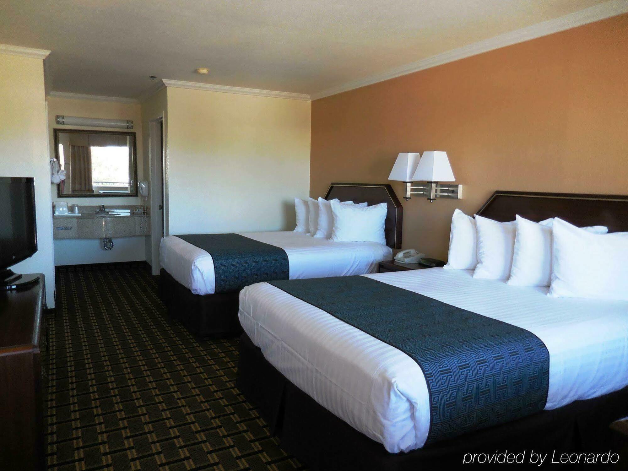 Best Western Garden Inn Сан Антонио Екстериор снимка